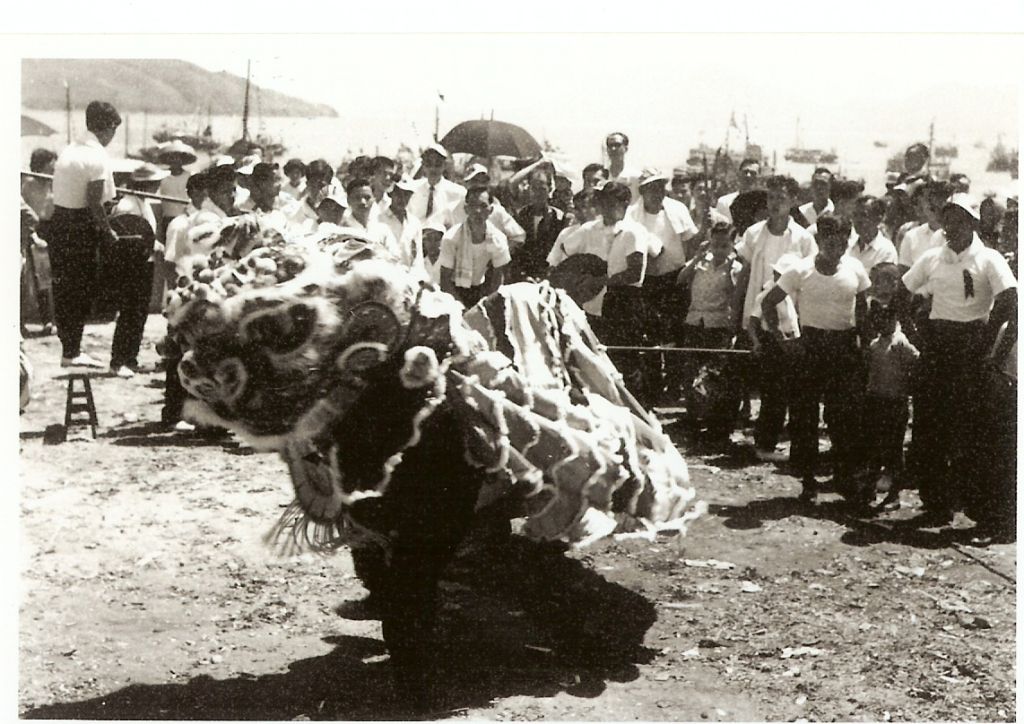 Yuen_Ling_Playing_Drum_2